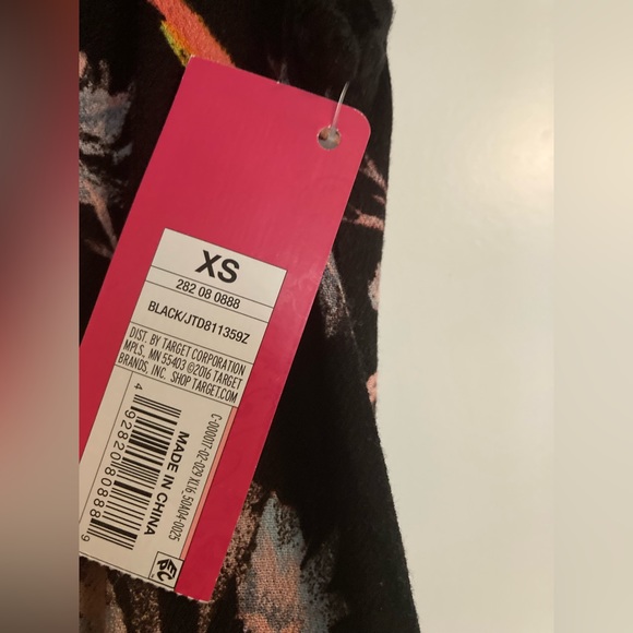 Xhilaration Target Romper Black Floral Pattern Tie Front 🖤🌸 Size XS NWT - Picture 8 of 9